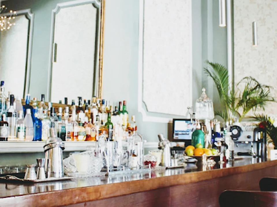1862 Dry Bar