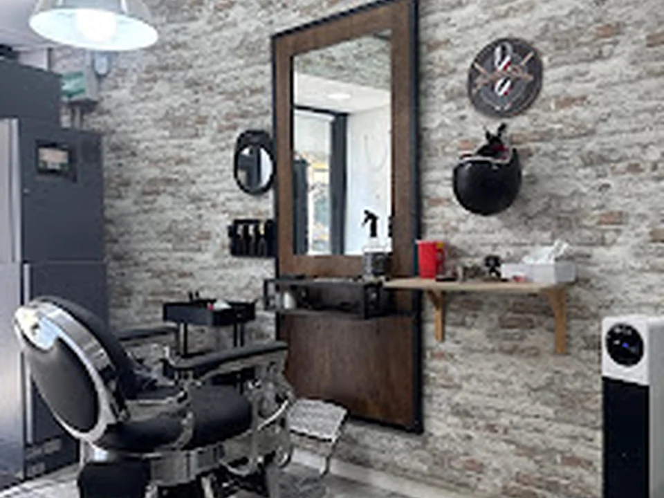 BARBERIA BARBER HOUSE JEC