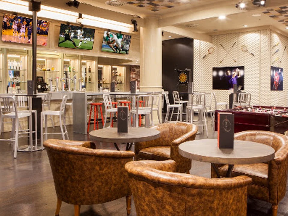 Champions Bar