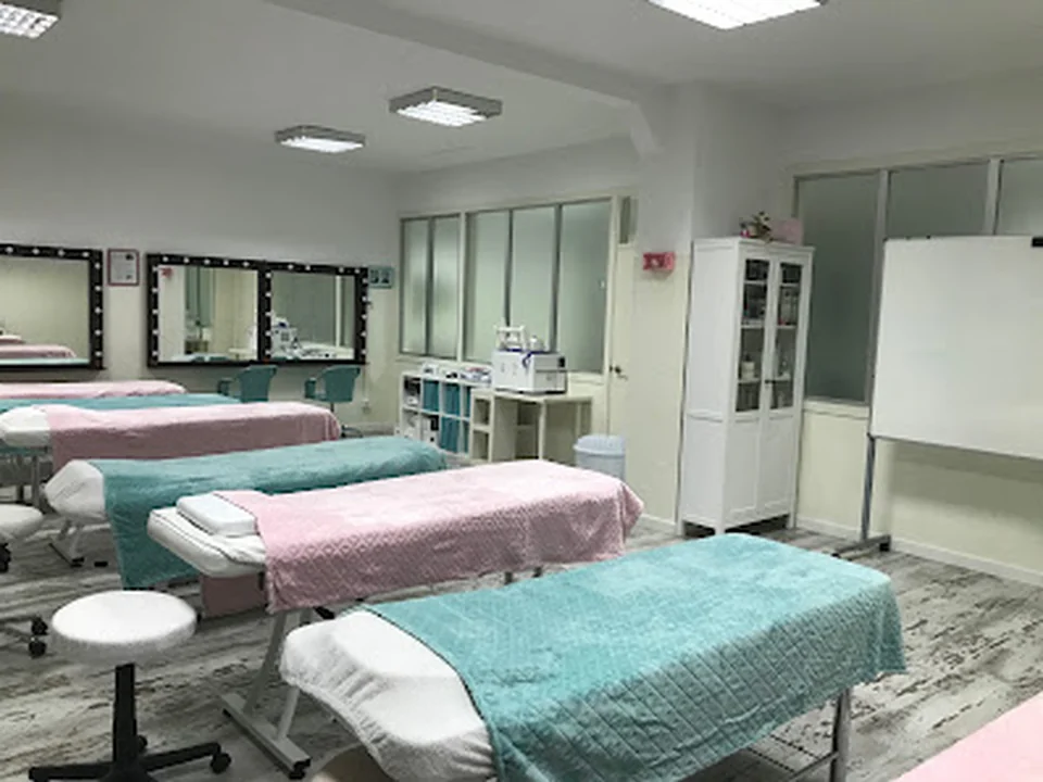 Escuela de estética Consuelo Silveira