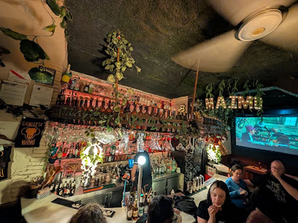 Maïmú Bar