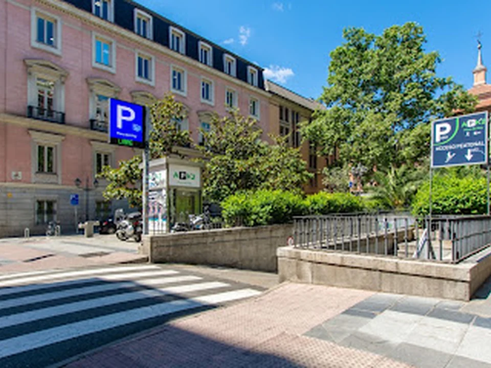 Parking APK2 Plaza del Rey