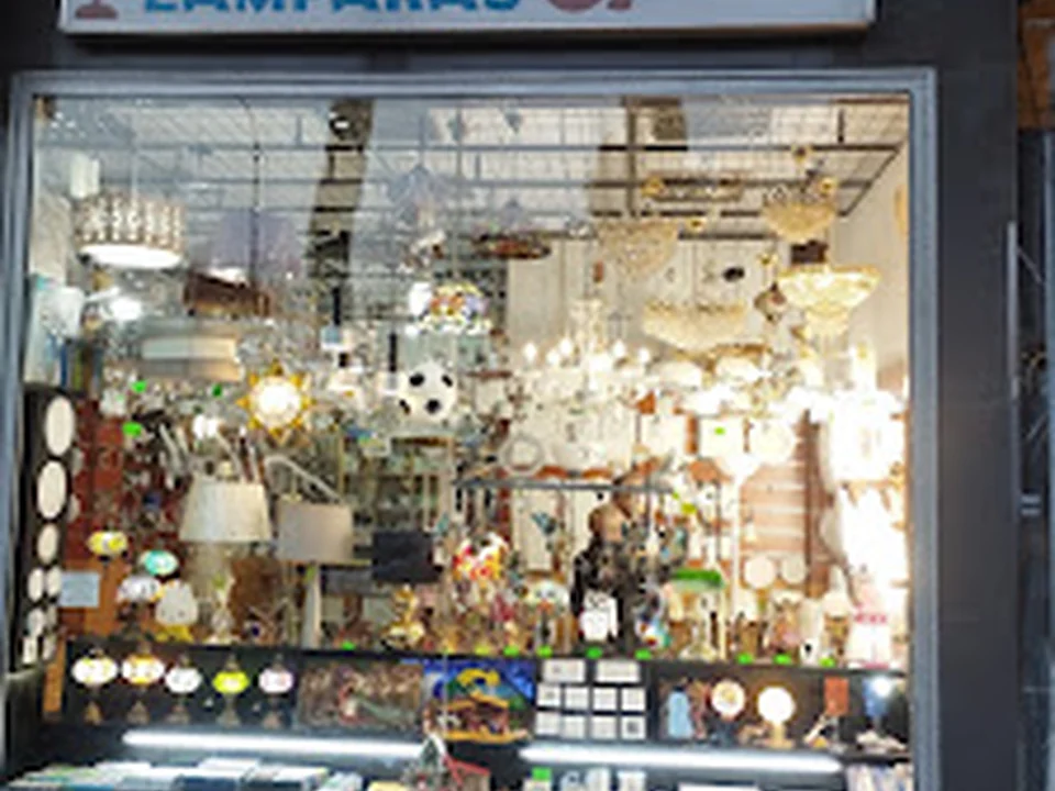 Lamparas Oporto, Madrid