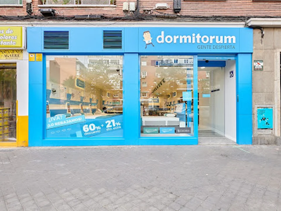dormitorum Usera Madrid Río