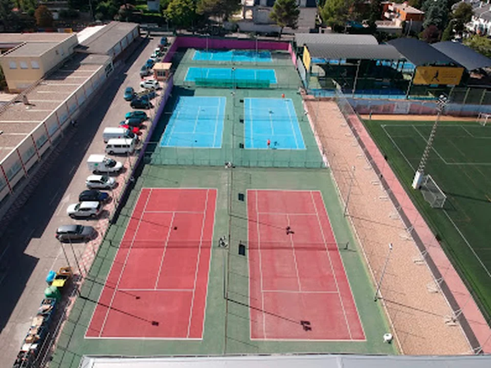 Escuela de Tenis y Pádel JMO, Madrid