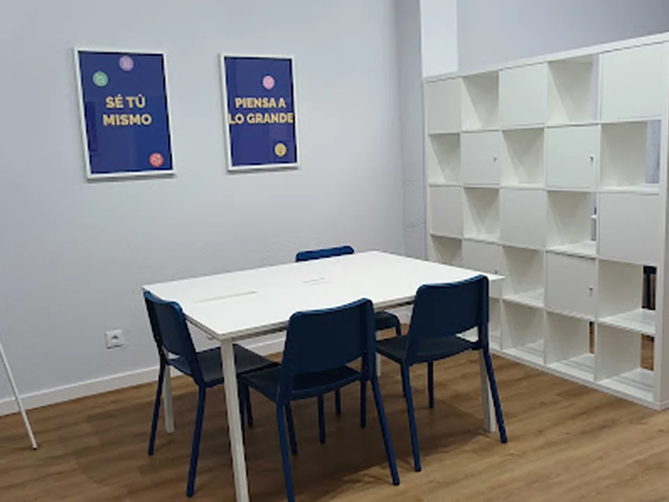 Academia GoStudent - Madrid - Villaverde