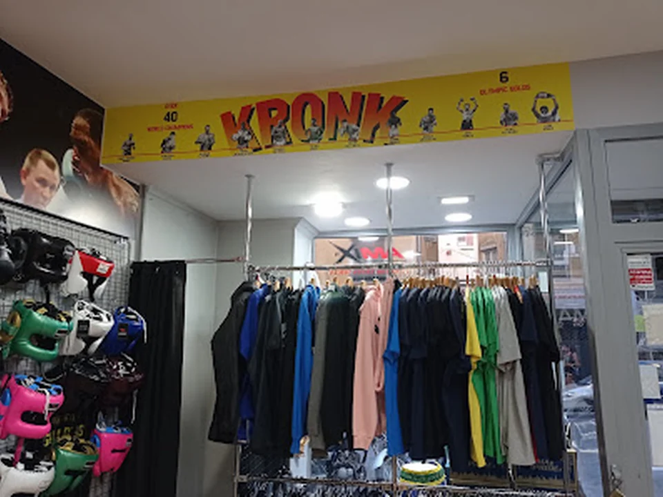 Urban Fighter Tienda de boxeo ,MMA y Muay thai en el corazón de Madrid