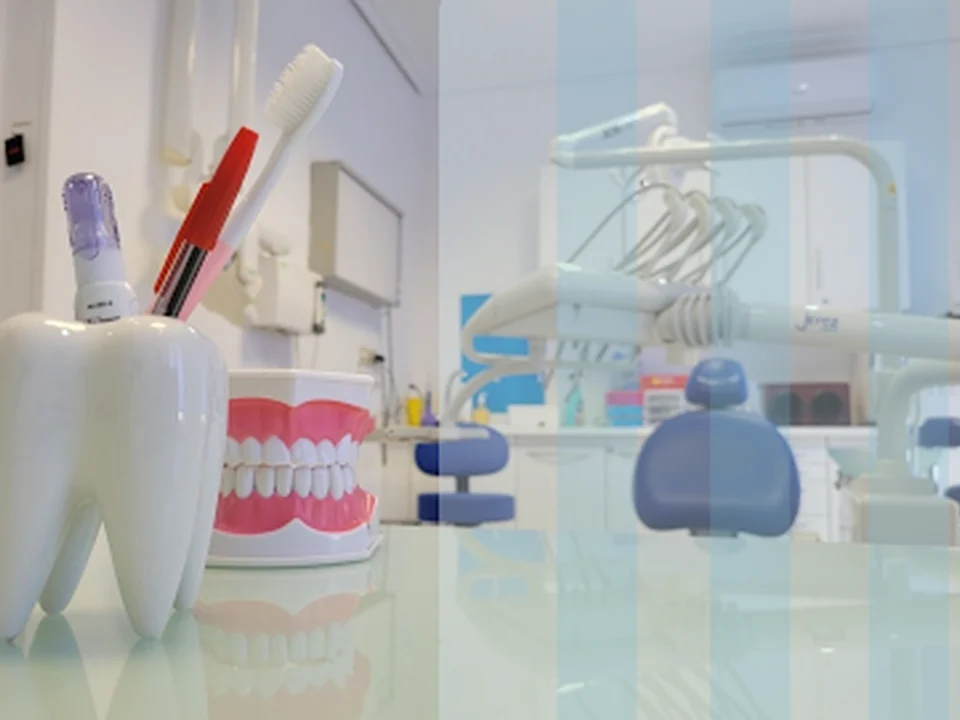 Dra. Andrea Moreno / Atención Urgencias Odontológicas / Dentist Madrid / Clínica Dental / Apannaci