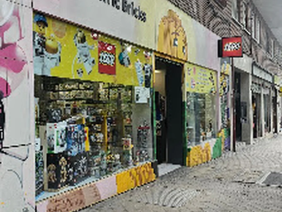 electricBricks - LEGO Center Madrid