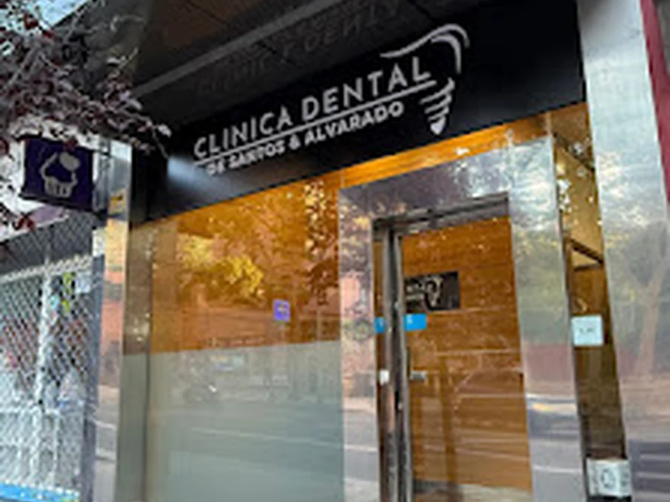Clínica Dental De Santos & Alvarado, Madrid