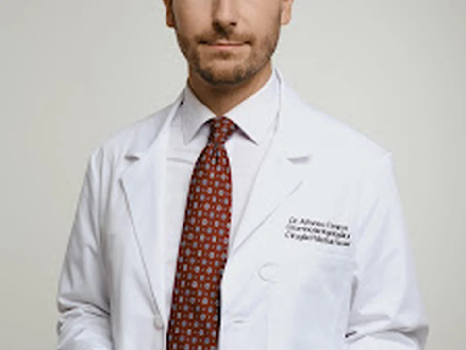 Dr Alfonso Campos | Rinoplastia Ultrasónica Madrid