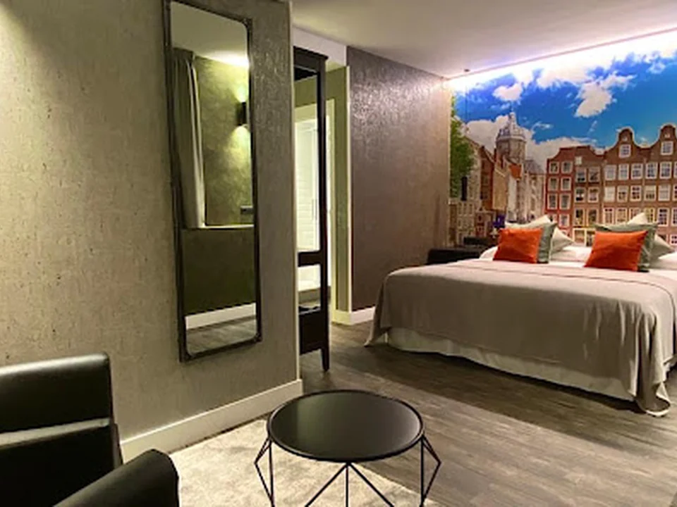 Fly Rooms Madrid Airport