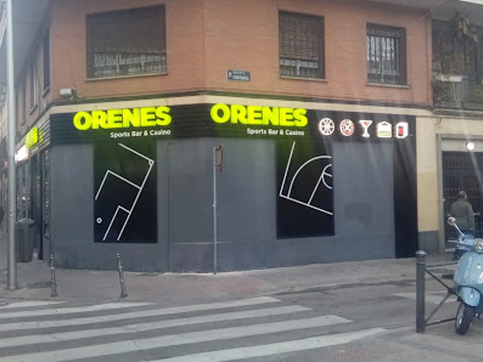 Orenes Sports Bar & Salón de Juego, Madrid