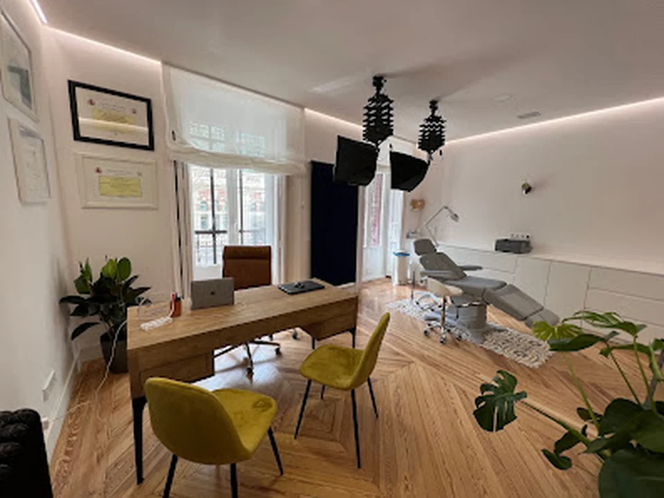 🥇Clínica Rinoplastia en Madrid | Dr. Gustavo Sordo