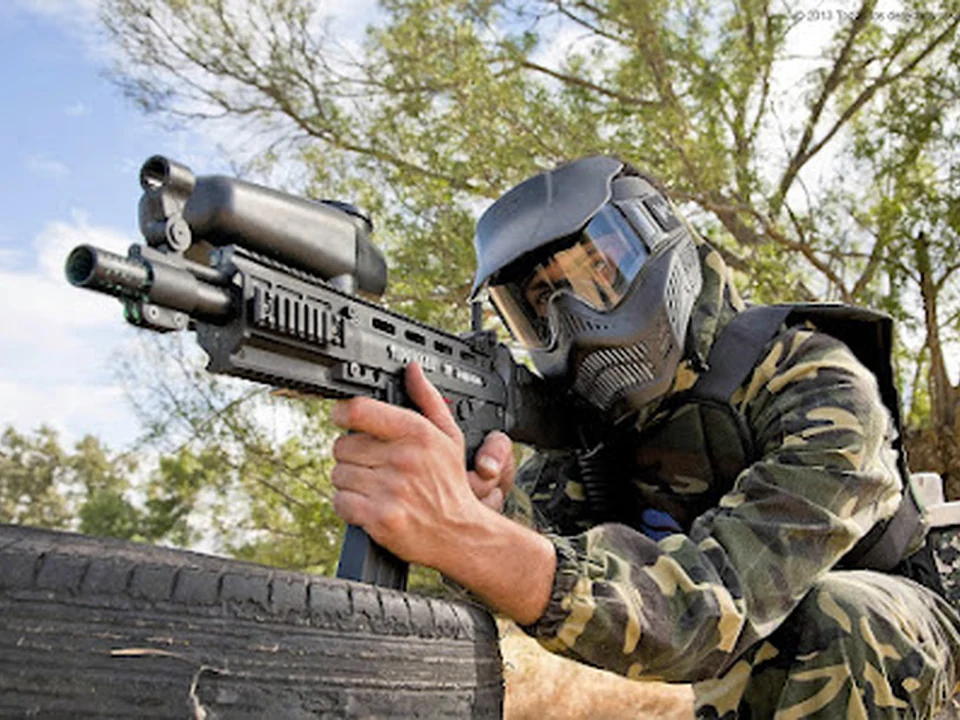 ✅ Gran Paintball Madrid ⭐【Nº 1 Paintball Madrid ✚ Humor Amarillo】