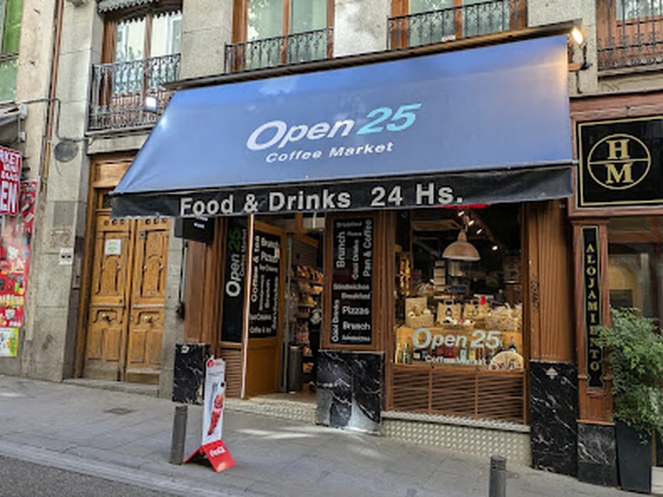 Open25 Coffee Market, Madrid