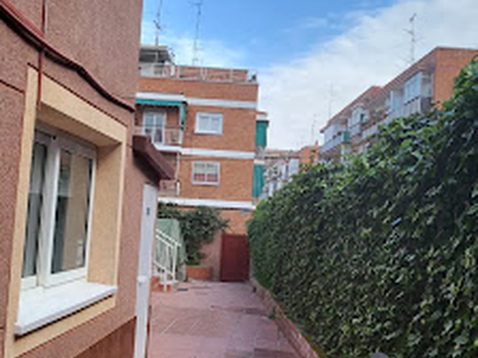 Residencia de personas mayores Años Dorados III, Madrid