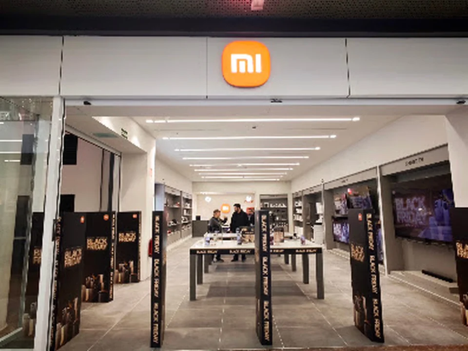Xiaomi Store Islazul Madrid Spain