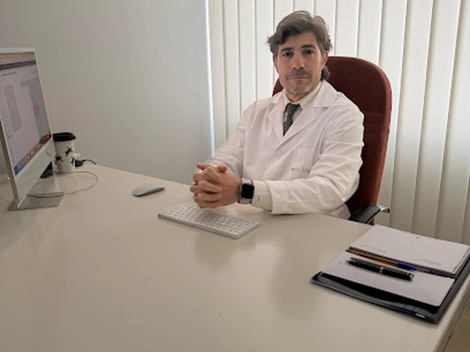 Dr Alberto Pérez-Lanzac - Urólogo, Madrid