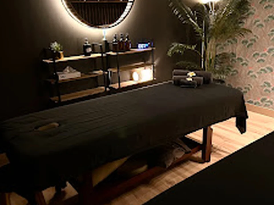Centro de masajes Madrid Concha Espina - The Nook