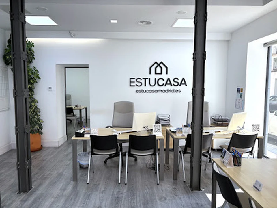 ESTUCASA Madrid | Inmobiliaria en Puerta del Ángel