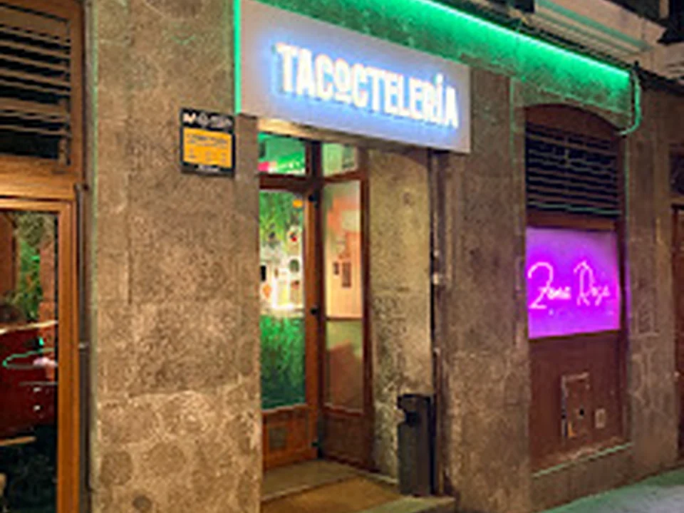 Taquería Tacoctelería : Restaurante Mexicano y Coctelería en Malasaña, Madrid