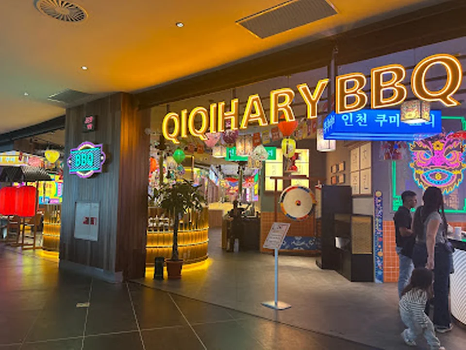 QIQIHARY SUSHI KOREAN BBQ TRES AGUAS, Madrid