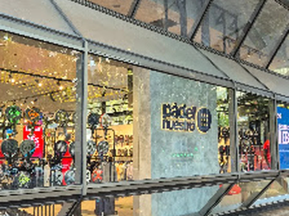 Pādel Nuestro Madrid Flagship
