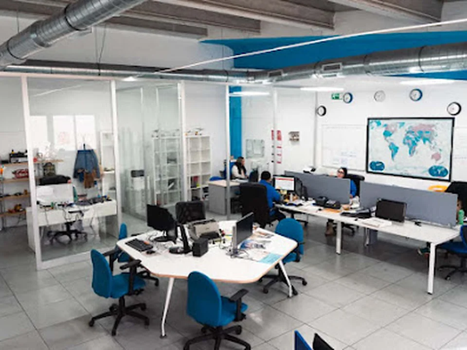 Servienvia Sede Principal - Envios Paquetería a Colombia y Venezuela, Madrid