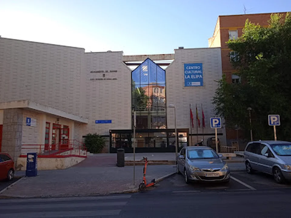 Centro Cultural La Elipa, Madrid