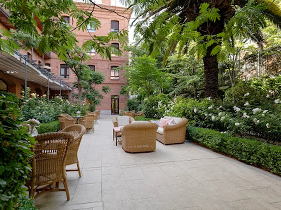 Residencia de Mayores Ballesol Príncipe de Vergara | Exclusividad y Confort en Madrid