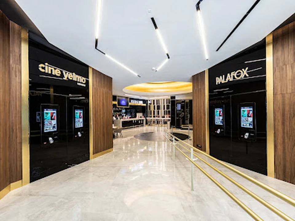 Cine Yelmo Luxury Palafox, Madrid