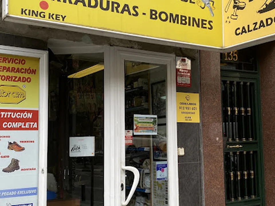 Reparacion De Calzado, Madrid