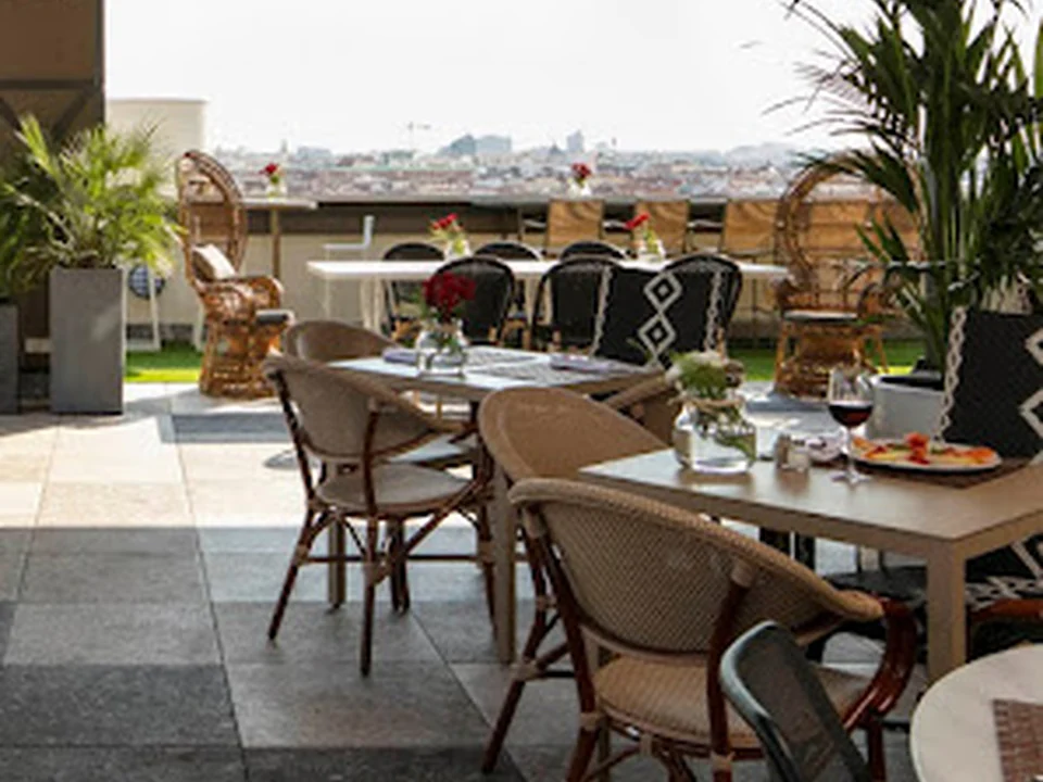 Terraza Beach Club Hotel Emperador, Madrid