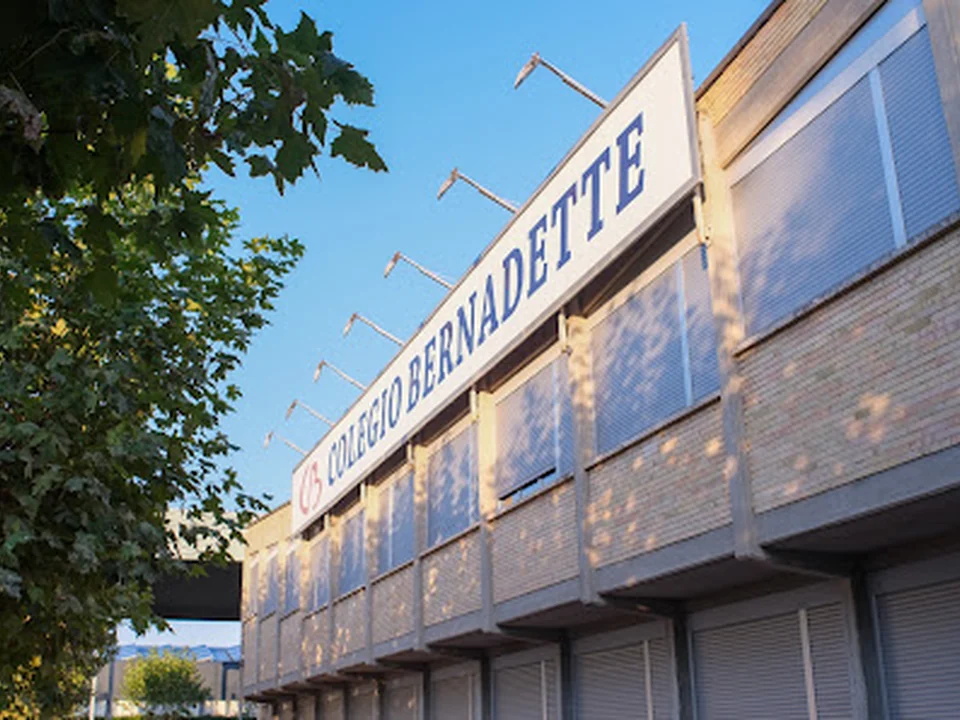 Colegio Bernadette, Madrid