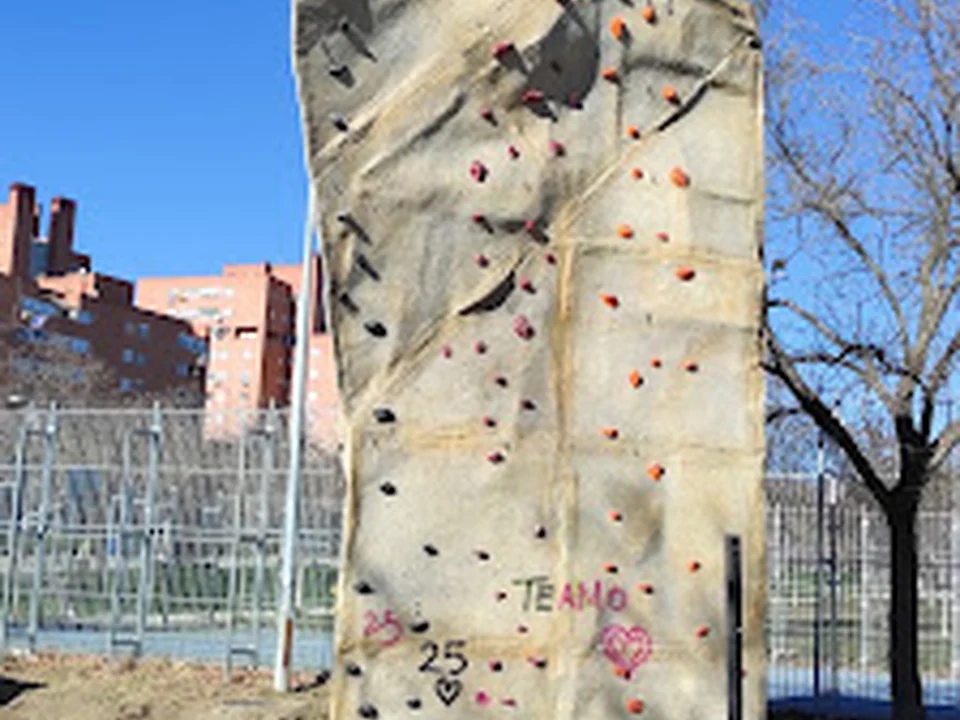 Rocódromo Parque Lineal Palomeras, Madrid