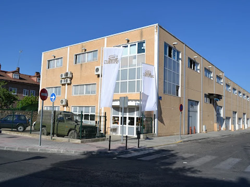 EUROSPARE S.L. Desguace 4x4, Madrid