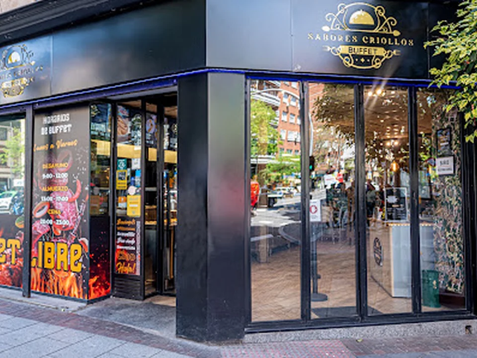 Sabores criollos buffet // Restaurante Latino, Madrid