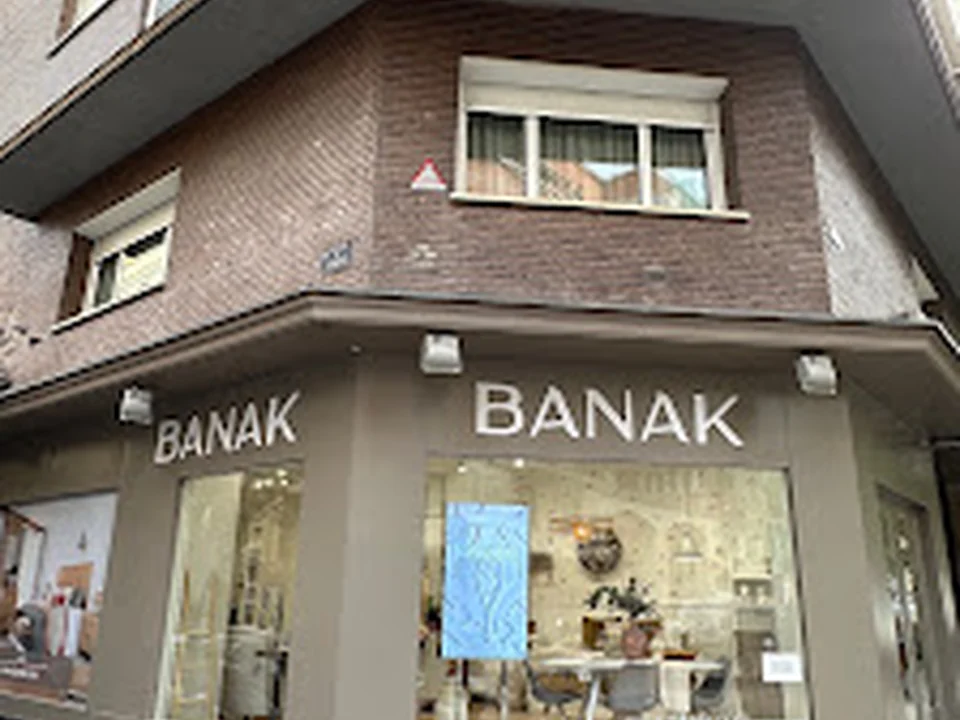 Banak, Madrid