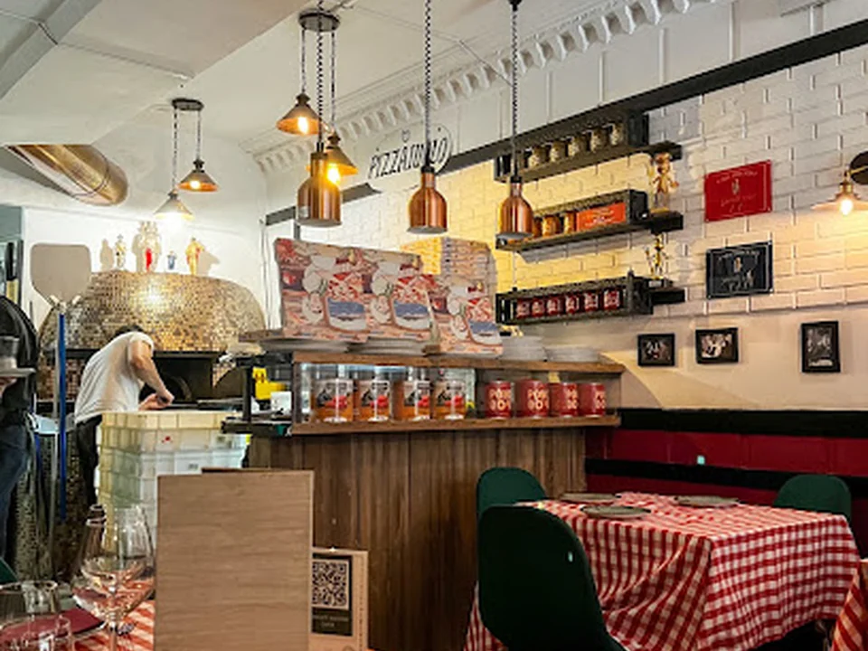 Toto e Peppino, Madrid