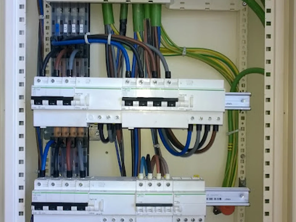 Instalaciones electricas AseymA, Madrid