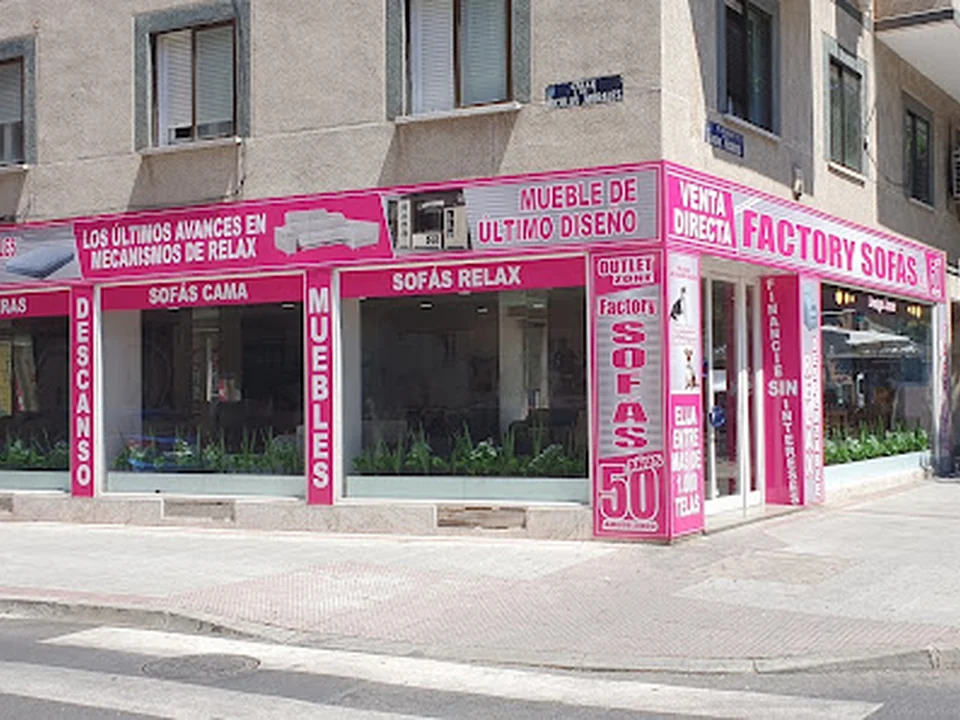 FACTORY SOFAS 50% - GRAL.RICARDOS, Madrid