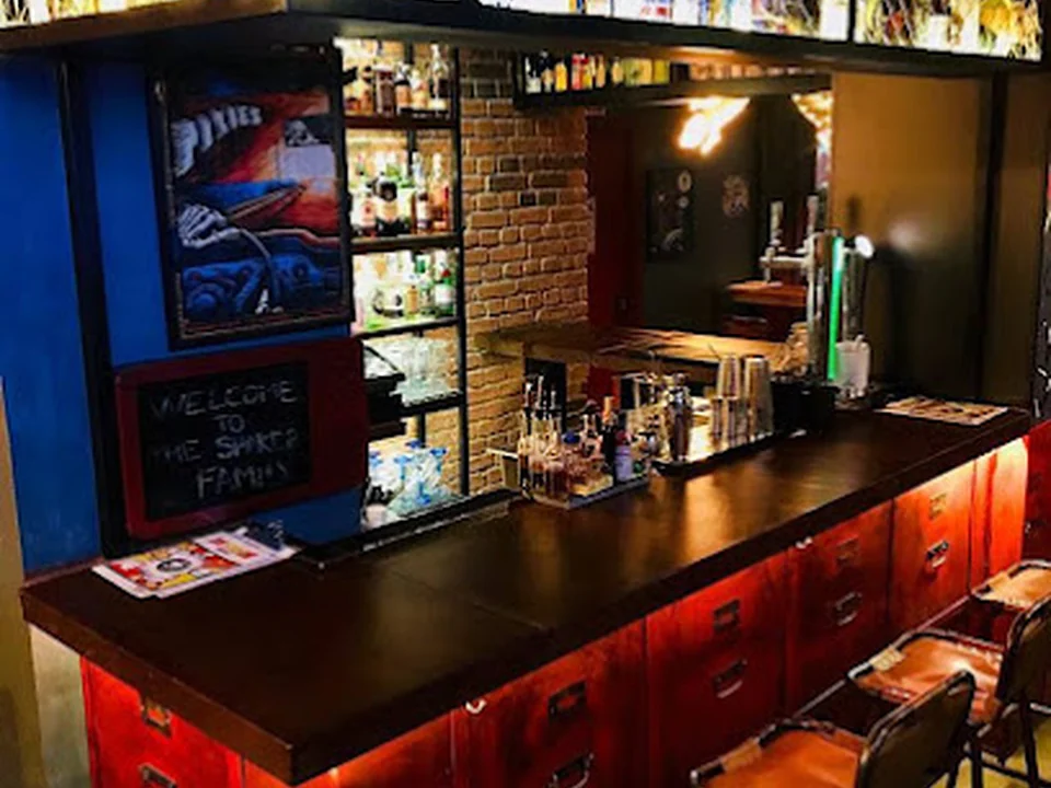 The Shaker, Madrid