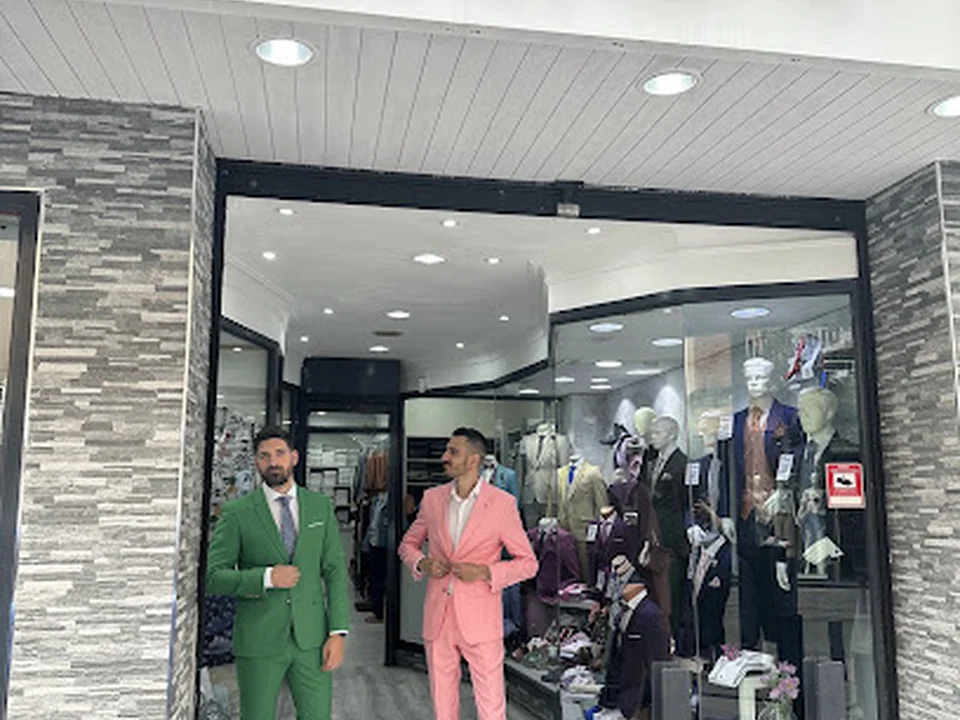 Thiago Escalona Trajes, Madrid