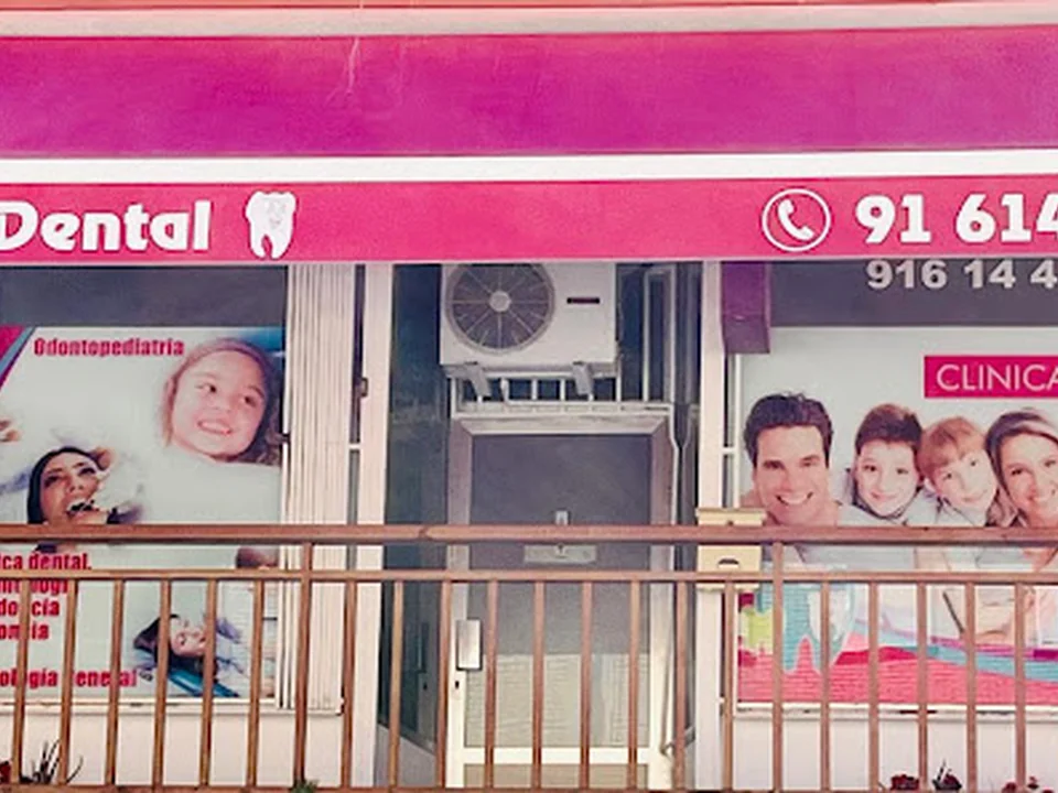 Atención Dentista 24H urgencias SKD Previa cita, Madrid