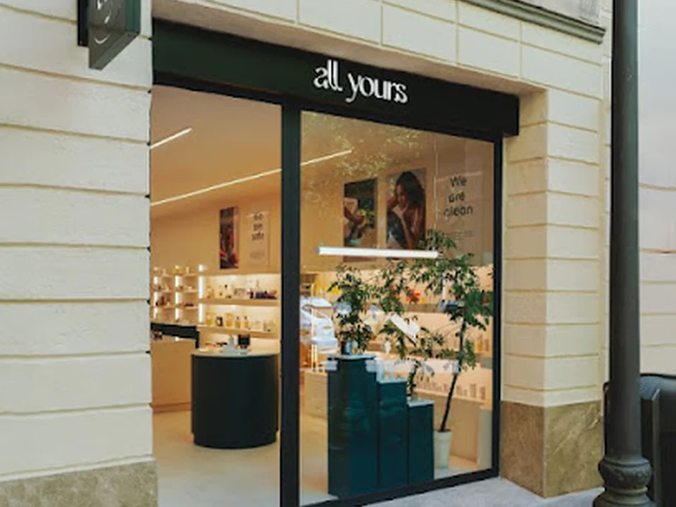 All Yours - Perfumería Nicho y Cosmética Clean Beauty, Madrid