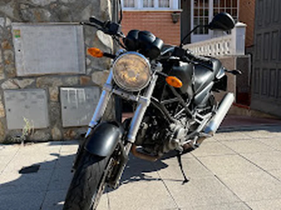 Moto Street, Madrid