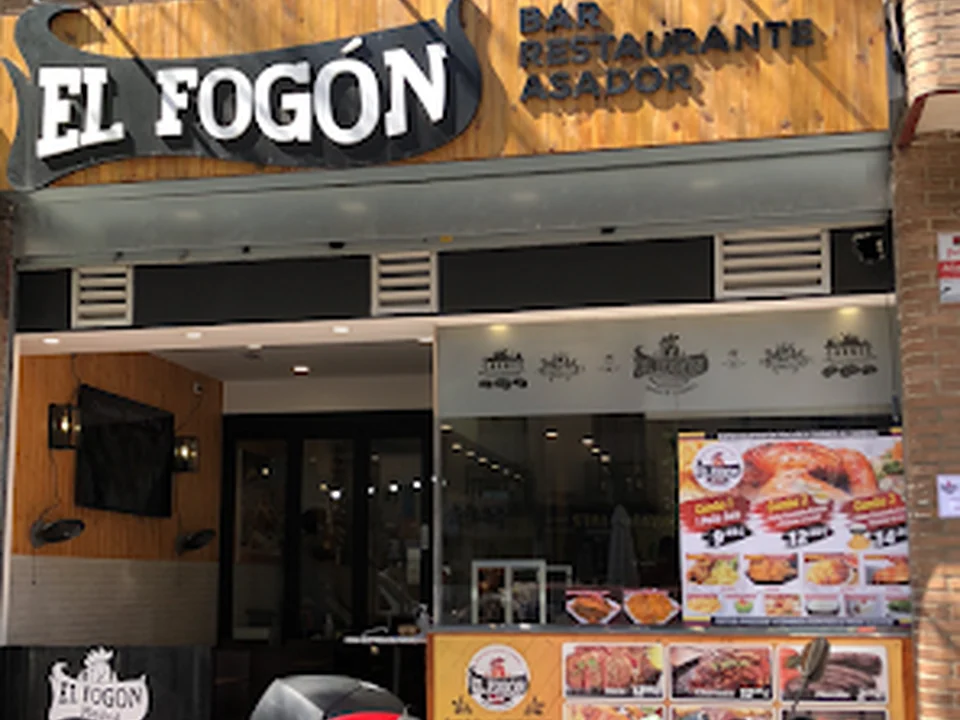 Asador y Pollos a la Brasa EL FOGÓN MADRID - Pueblo Nuevo